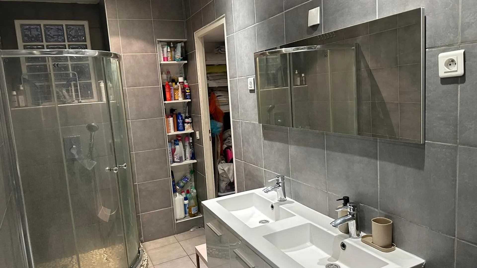 Delight Room 1St Door Nizza Alloggio in famiglia