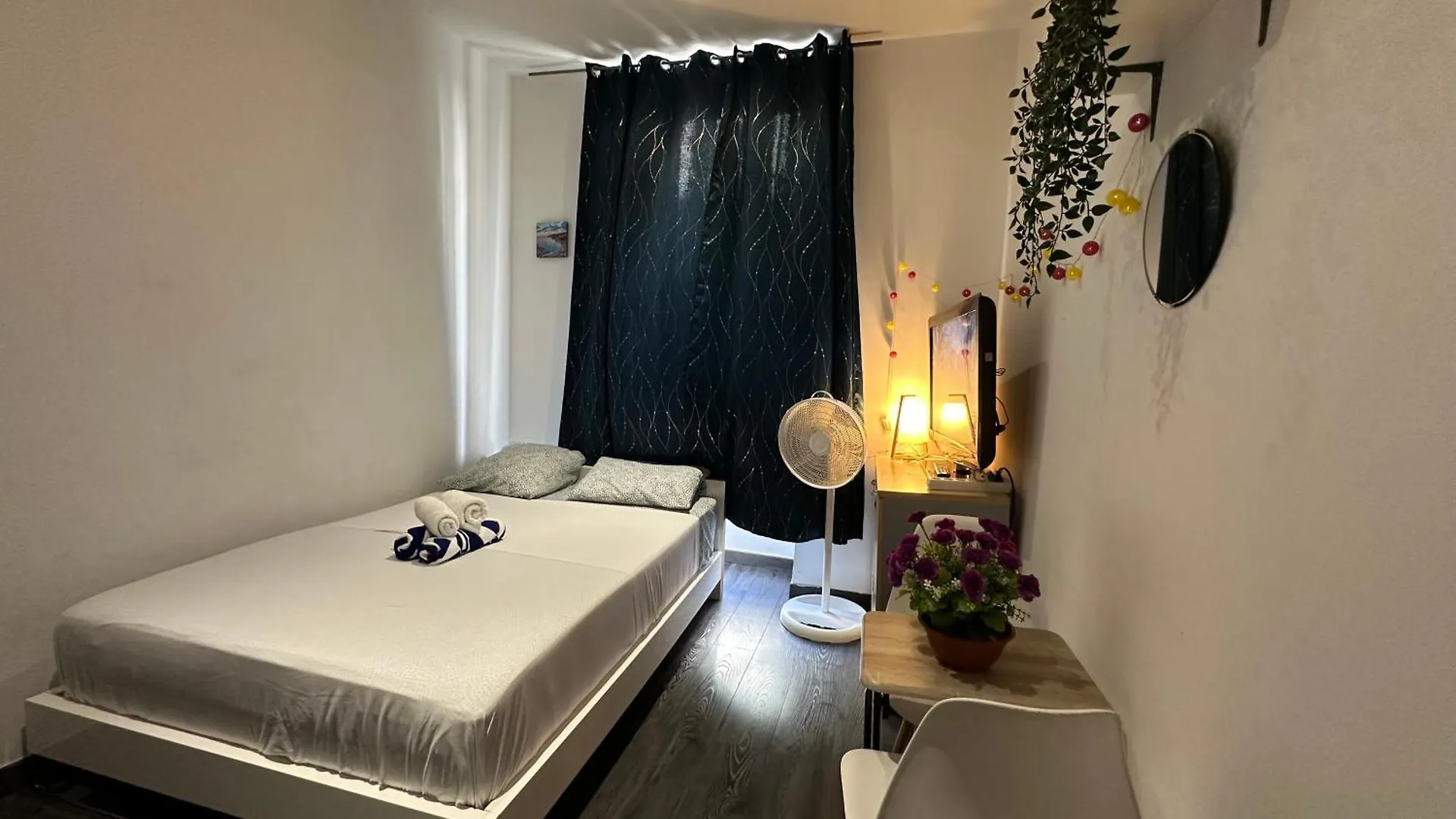 Delight Room 1St Door Nice
