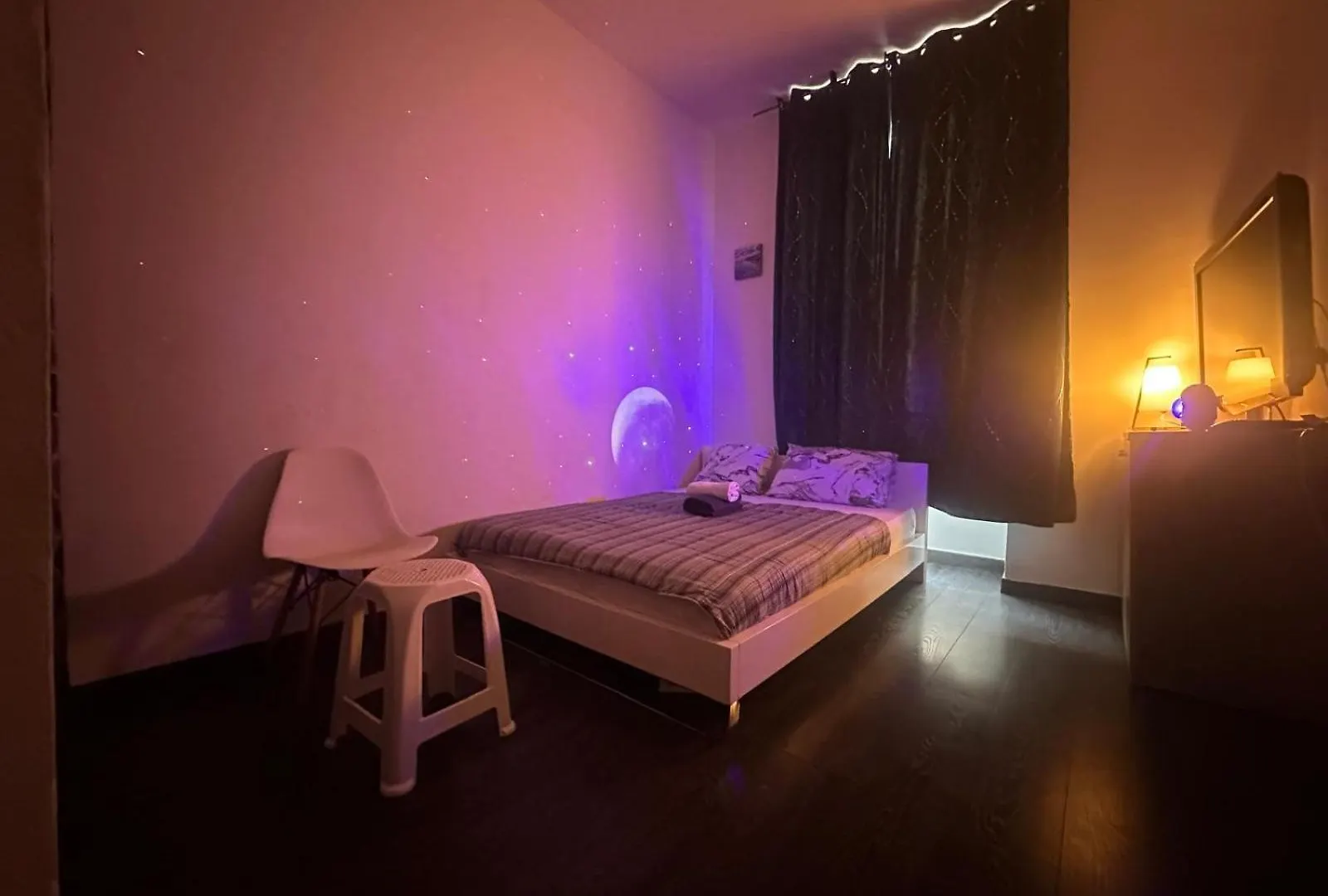 Homestay Delight Room 1St Door Nice